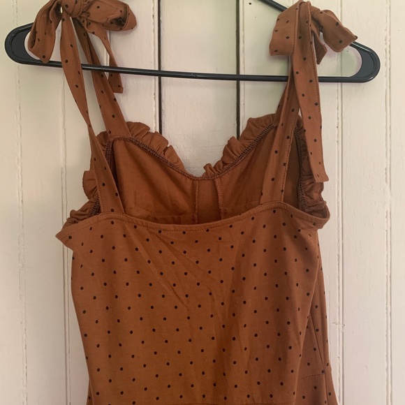 ONLY tie-strap midi brown pika dot midi dress - Picture 8 of 10